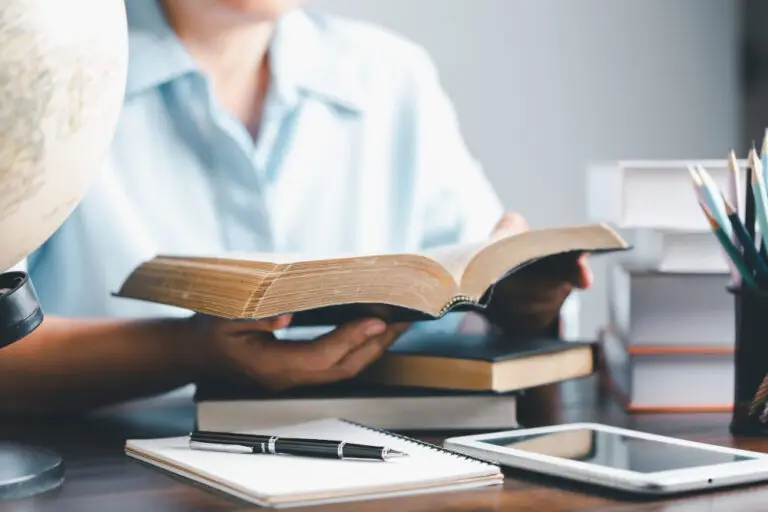 using various Bible study aids